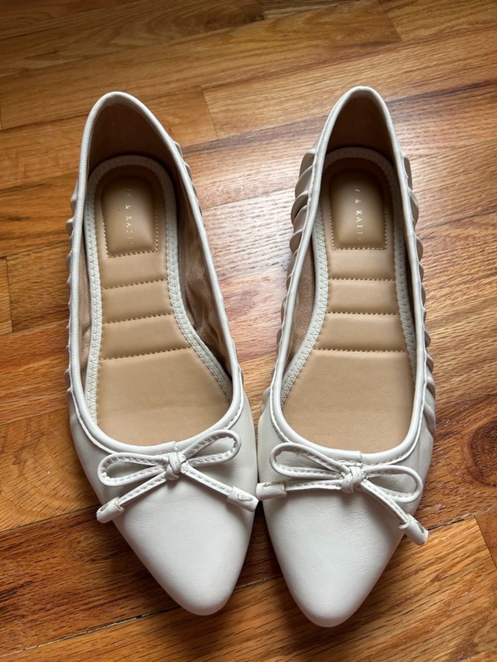 Kelly & Katie Cream Pointed-Toe Ballet Flats with Bow Detail